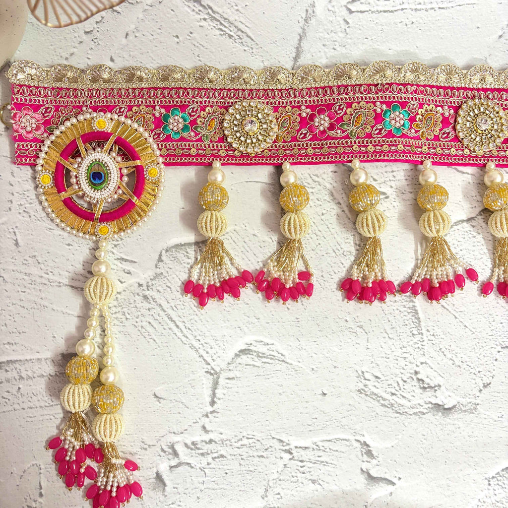 Peacock Dreams | Fuchsia Pink & Gold Designer Bandarwal
