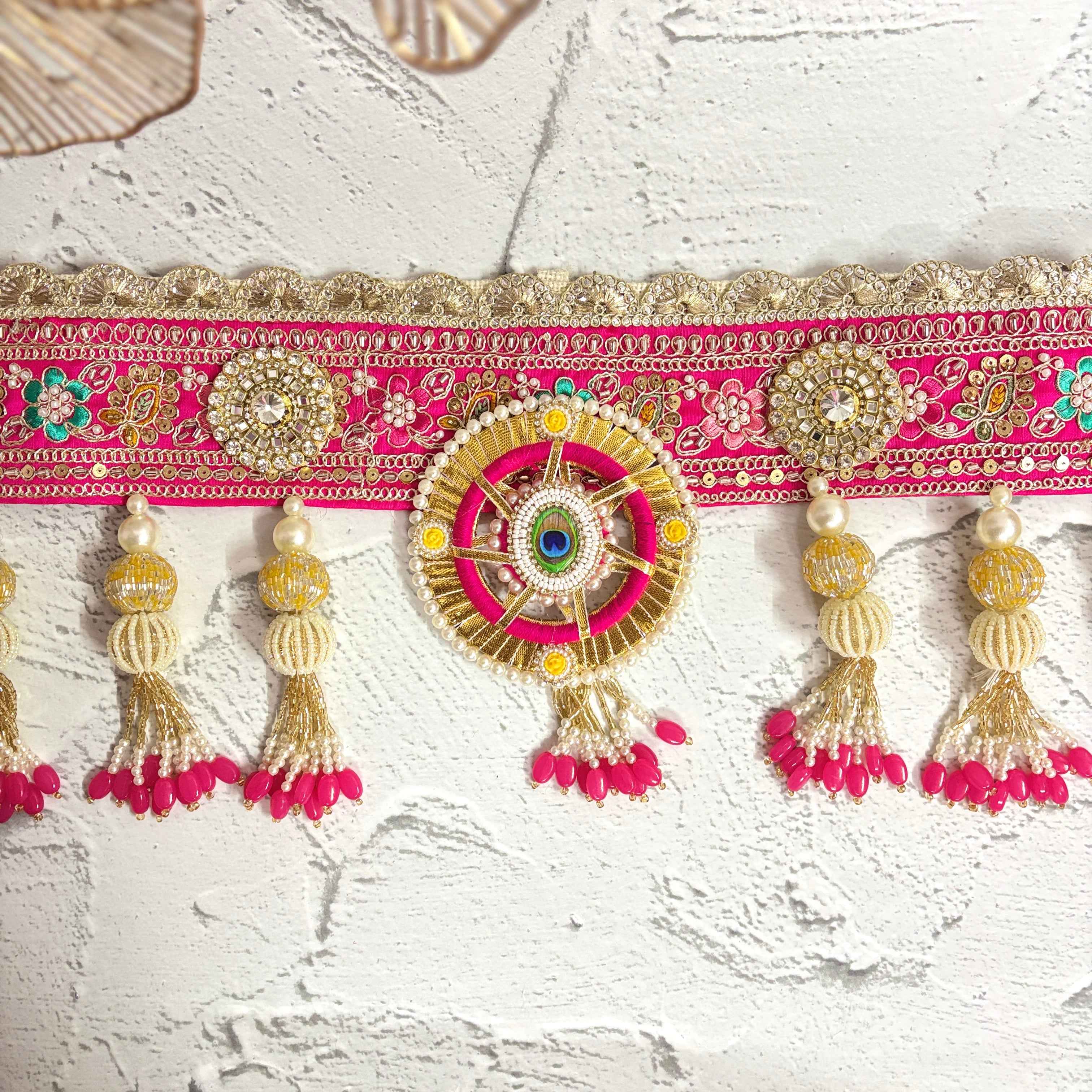 Peacock Dreams | Fuchsia Pink & Gold Designer Bandarwal