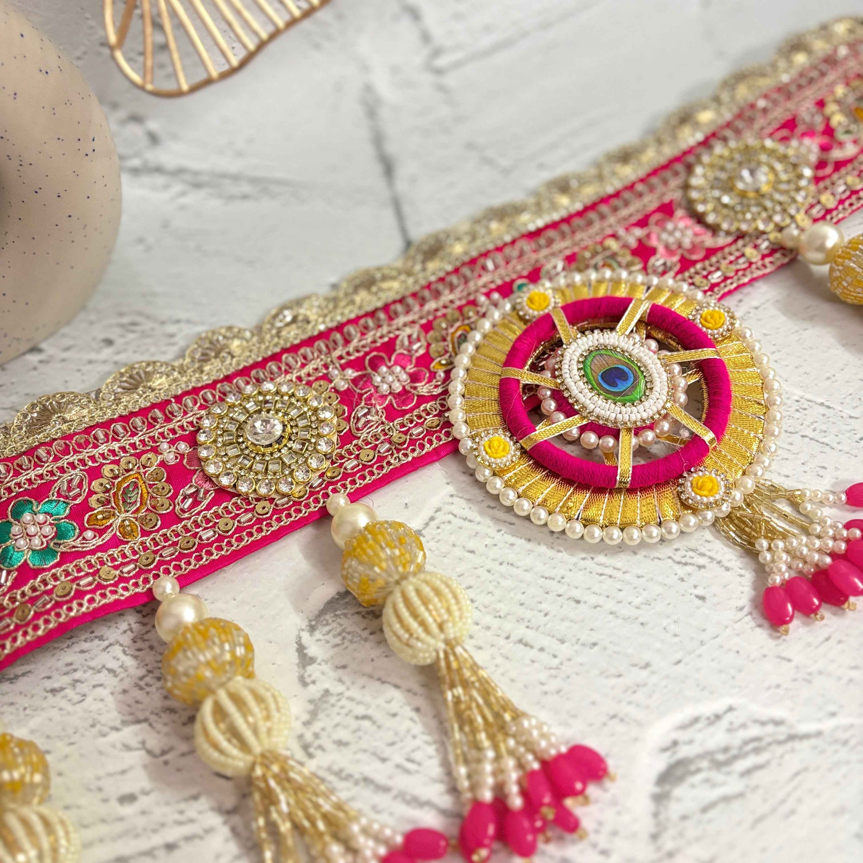 Peacock Dreams | Fuchsia Pink & Gold Designer Bandarwal