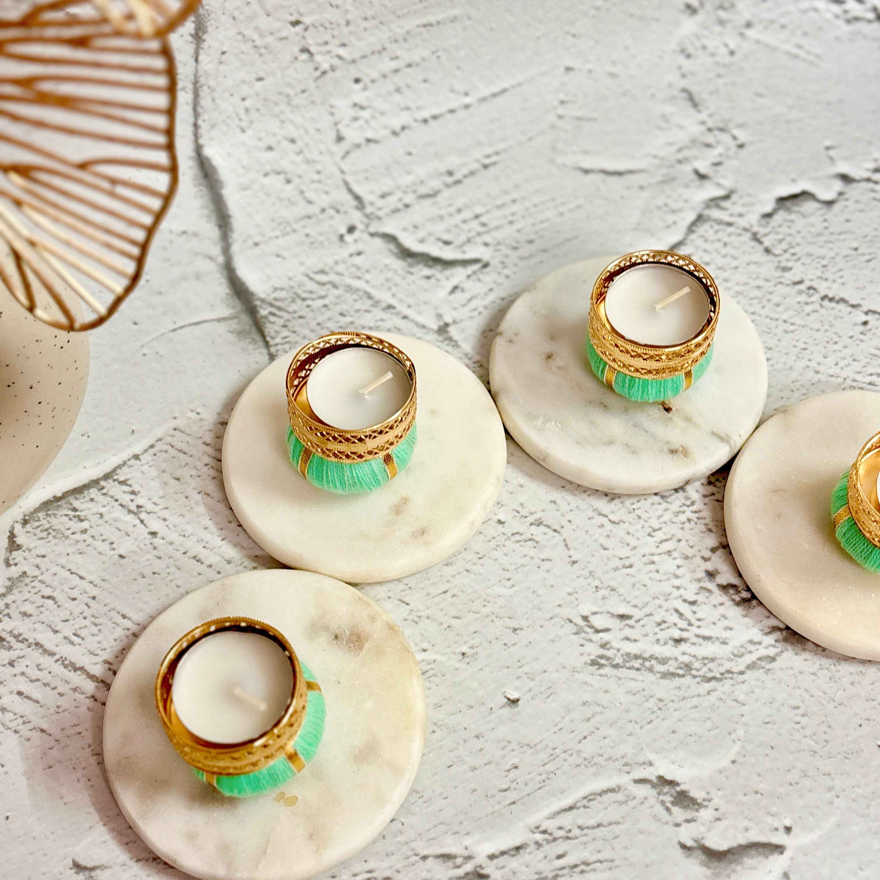 Festive Threads | Thread-Wrapped Tea Light Holders - TyohaarVibe